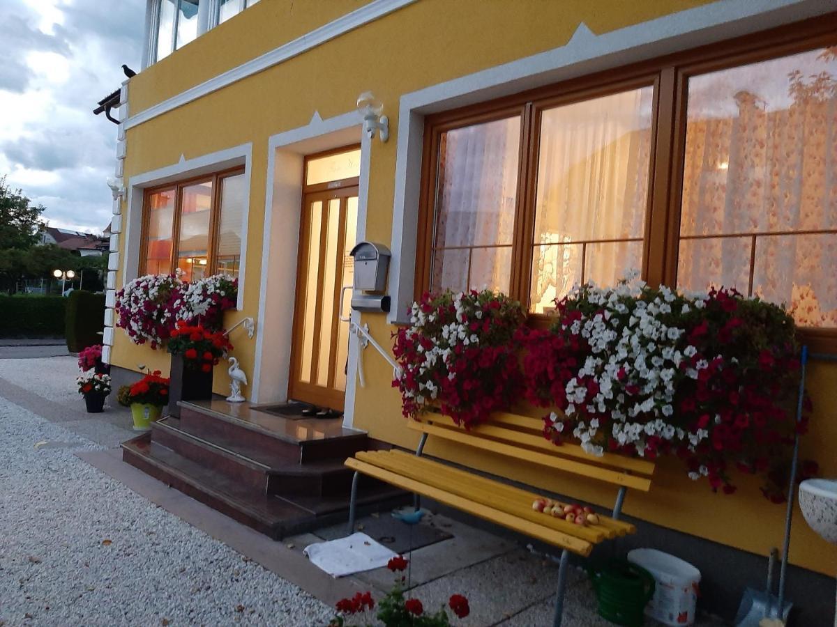 Pension Hrnjic Seeboden Εξωτερικό φωτογραφία